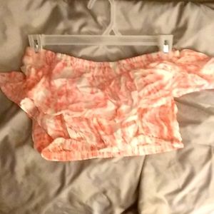 NWOT Victoria Secret flouncy top sz small